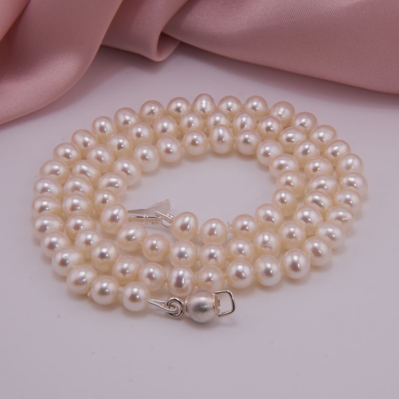 Echte Perlenkette, oval weiss